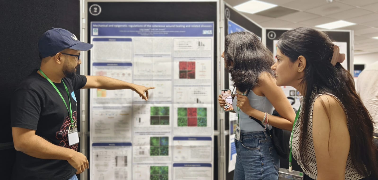 Johan Ajnabi presenting poster on mechanobiology and wound healing